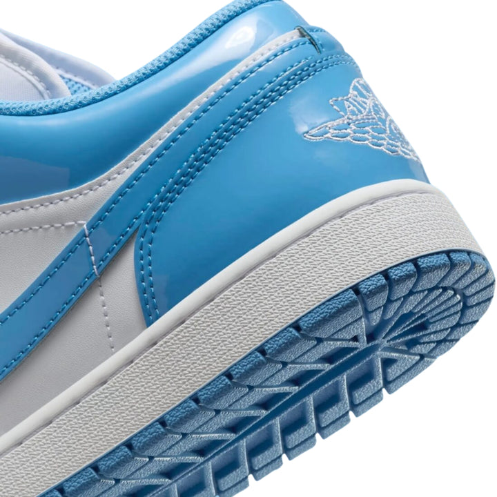 Jordan 1 low SE legend blue