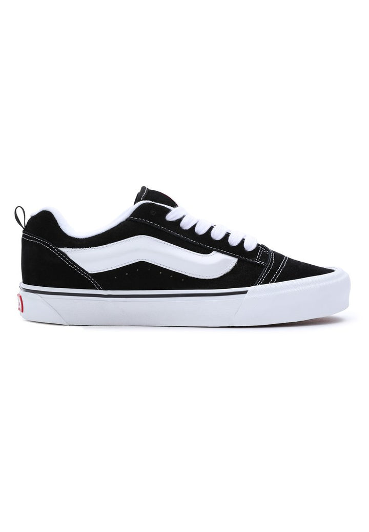 Vans KNU skool black