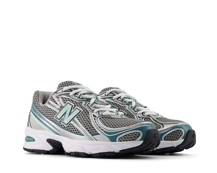 New Balance 740 "Metallic Green"