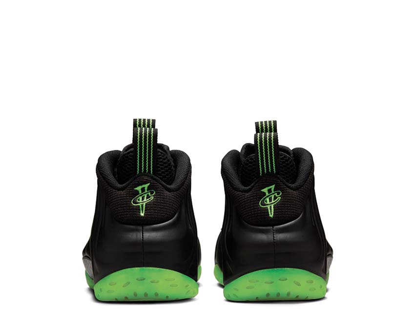 Nike Air Foamposite One Black Volt
