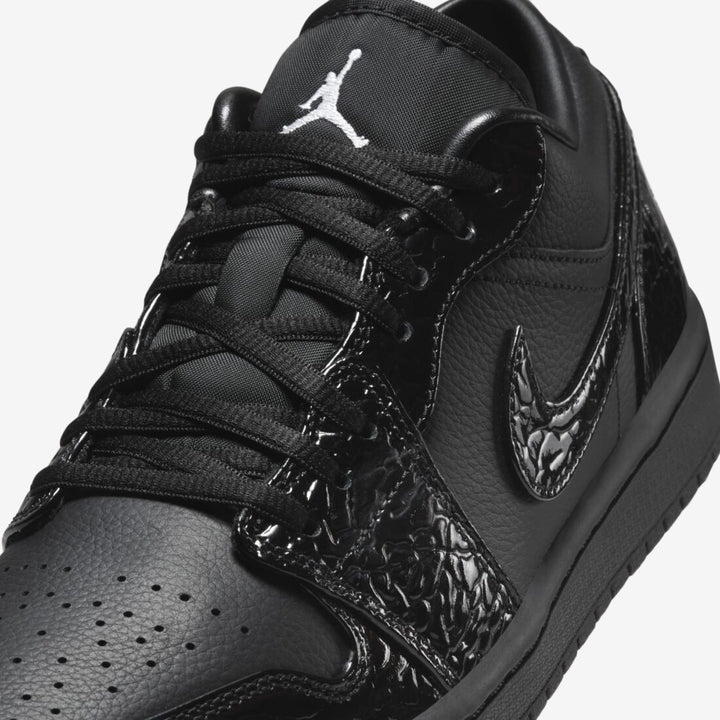 Jordan 1 low SE black Croco