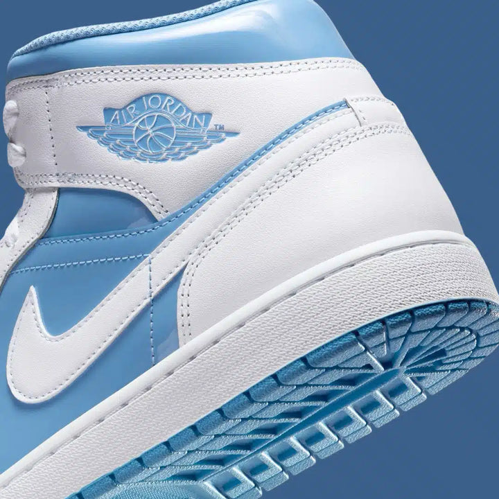 Jordan 1 mid legend blue
