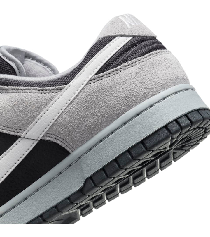 Dunk Low “Light Smoke Grey”