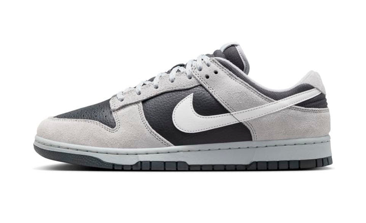 Dunk Low “Light Smoke Grey”