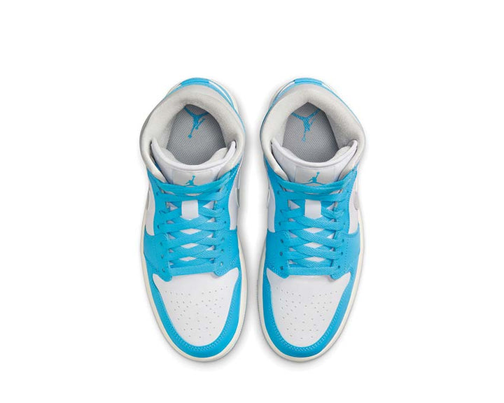 Jordan 1 mid powder blue